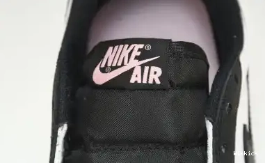 1 OG Low Bleached Jordan Coral CZ0790-601 0401